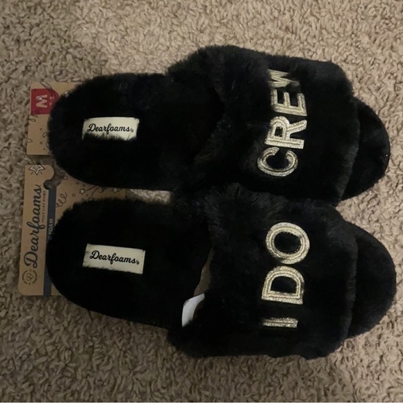 Dearfoams Black "I DO CREW" Slides NWT Medium (7/8) - Picture 9 of 9